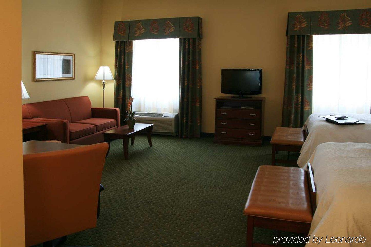Hampton Inn & Suites Port Richey Habitación foto