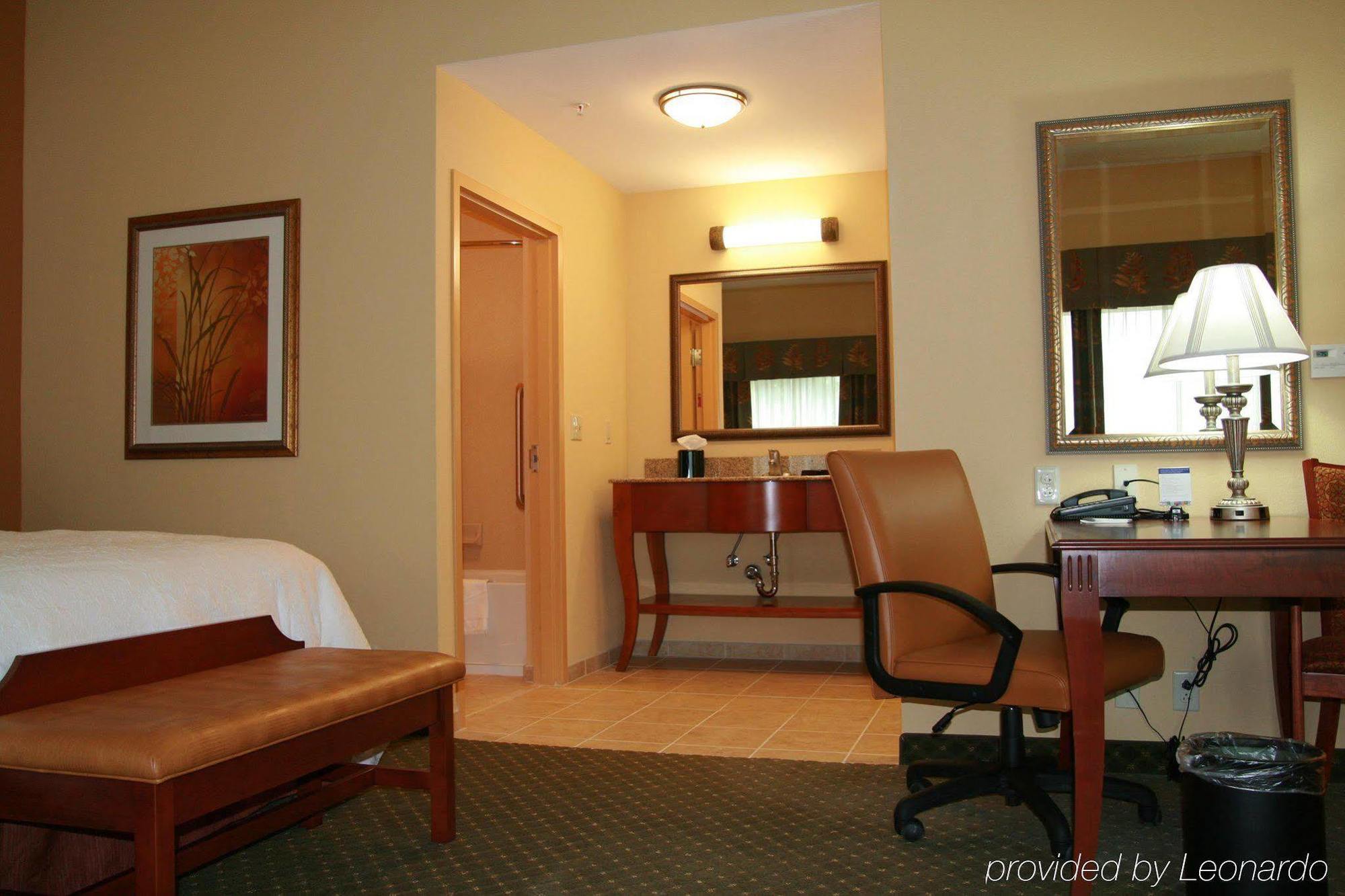 Hampton Inn & Suites Port Richey Habitación foto